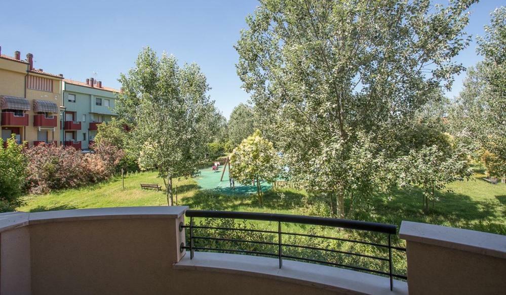Appartamento Viserba Mare/Fiera Rimini Kültér fotó