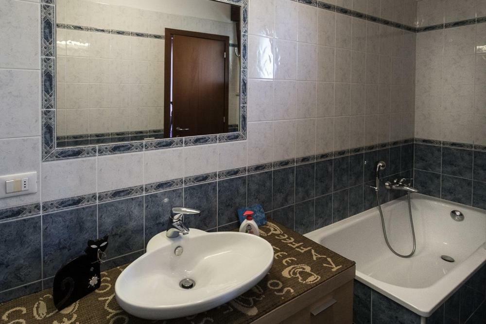 Appartamento Viserba Mare/Fiera Rimini Kültér fotó